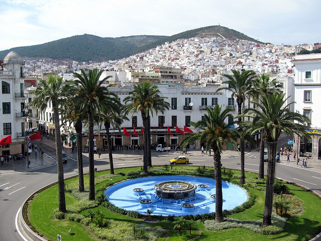 Lire la suite à propos de l’article Quartier El Ensanche à Tétouan, chef d&rsquo;oeuvre d&rsquo;urbanisme hispano-marocain