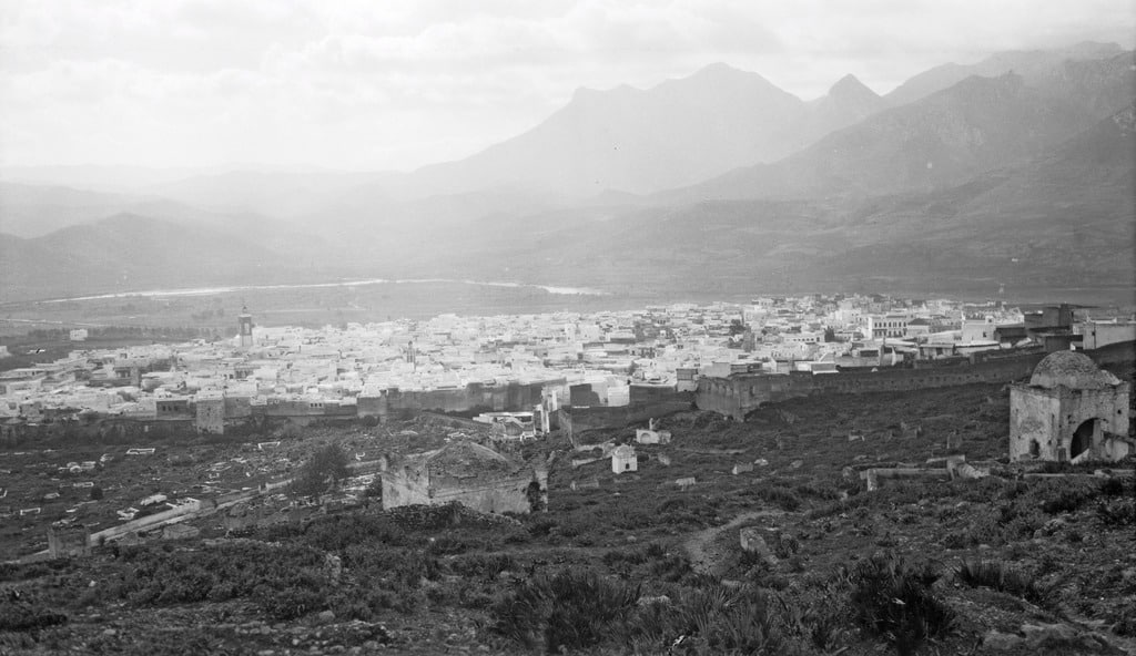Vue panoramique de Tétouan dans les années 1930 - Photo de Walter Mittelholzer - ETH library - Licence ccbysa 4.0