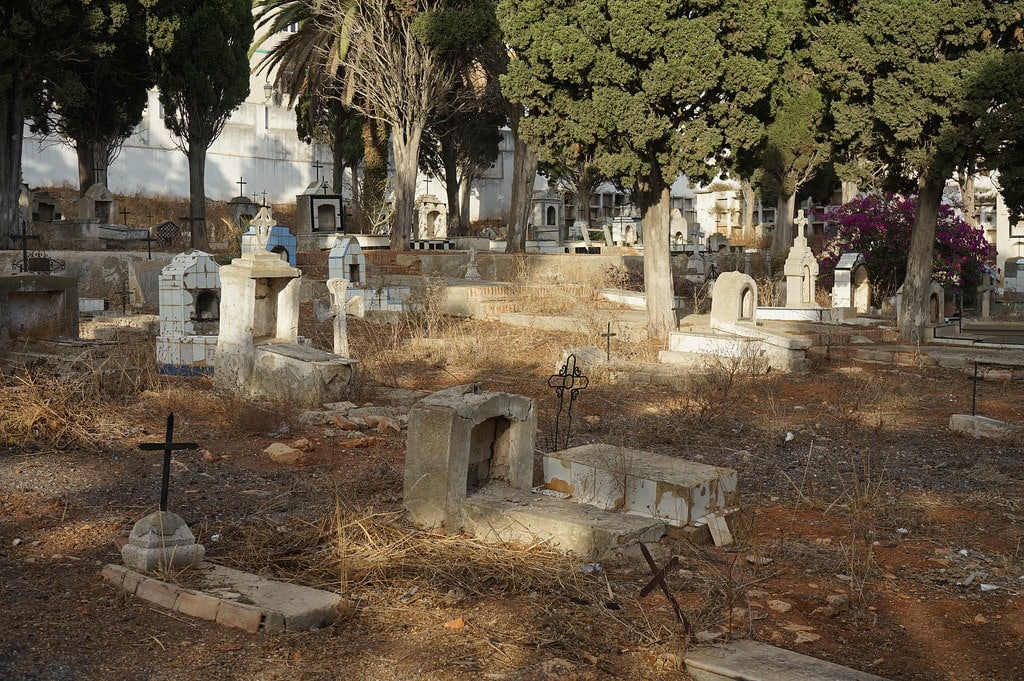 Dans le cimetière espagnol civil de Tétouan.