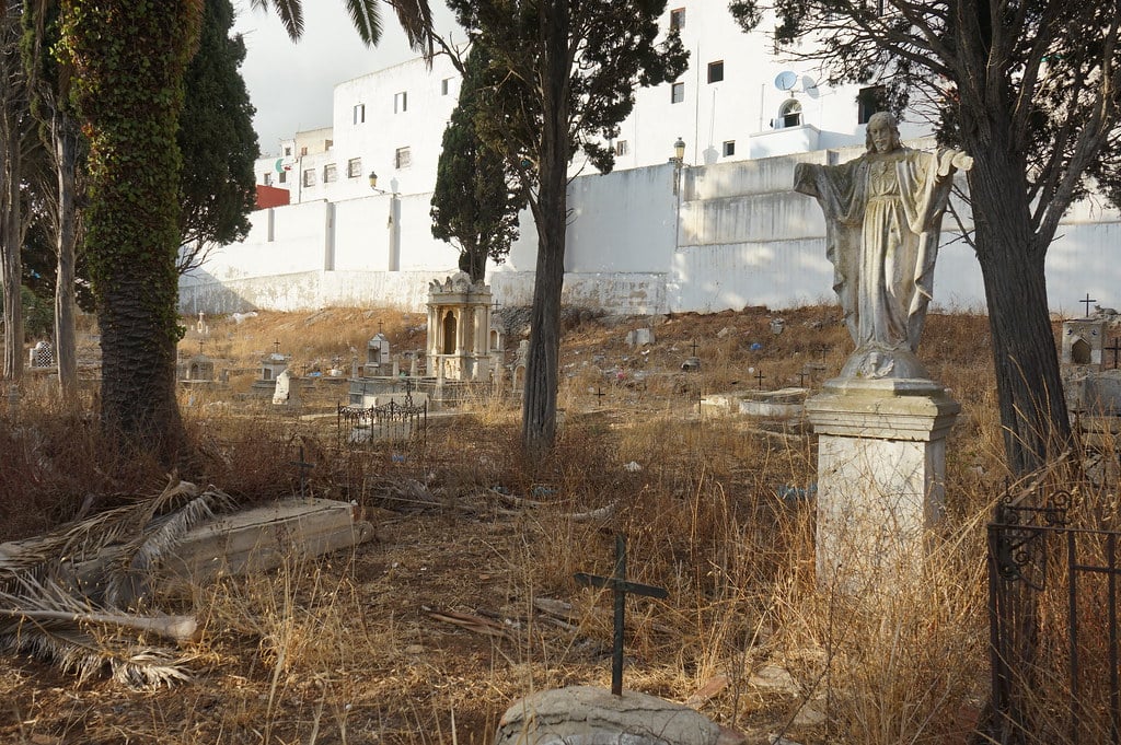 Dans le cimetière espagnol civil de Tétouan.