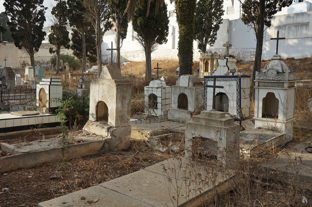 Dans le cimetière espagnol civil de Tétouan.