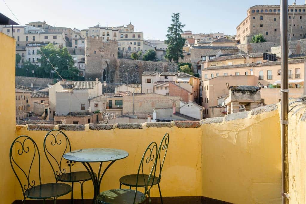Autre option, hotel pas cher YIT Puerta Bisagra à Tolède.