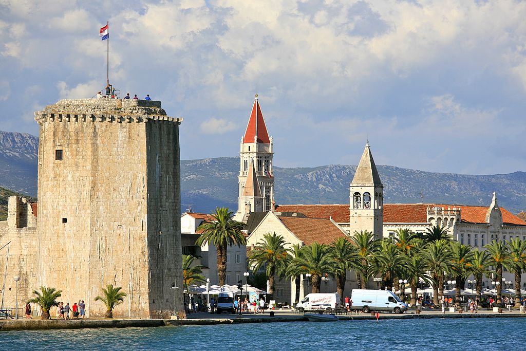 Lire la suite à propos de l’article Visiter Trogir : Une excursion historique proche de Split