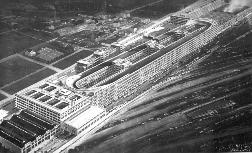 Usine de Fiat Lingotto en 1928 - Photo de Dgtmedia-Simone - Licence ccby30