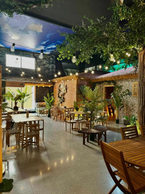 Dans l'auberge de jeunesse POD Suite Hostel Village à Valence (Espagne).