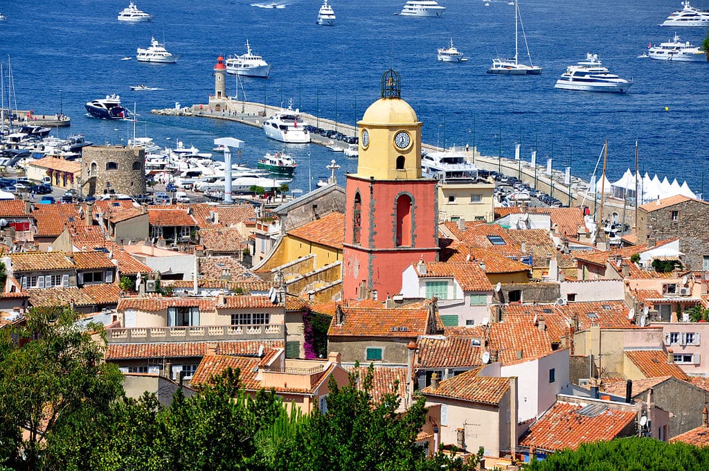 Vue sur Saint Tropez dans le Var. Photo de Starus. Licence ccbysa 3.0