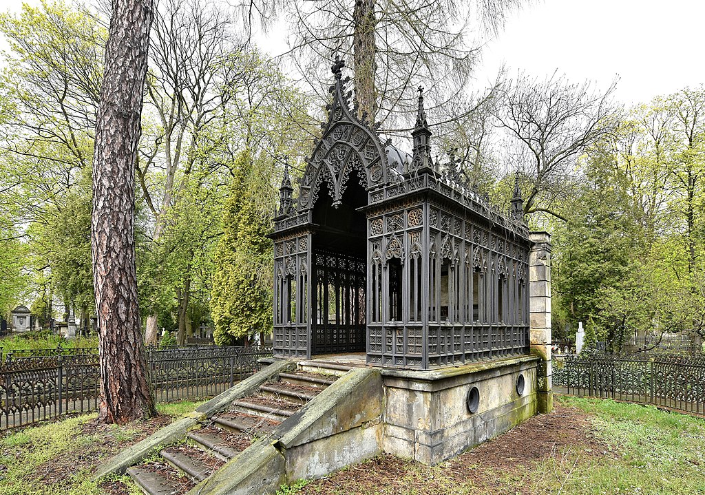 Mausolée de la famille Braeunig au cimetière évangélique de Varsovie - Photo d'Adrian Grycuk