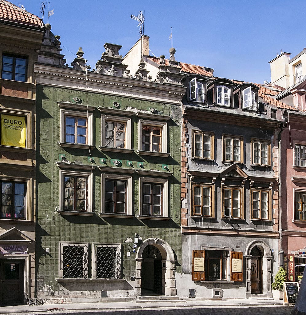 Dans la rue Wąski Dunaj dans la Vieille Ville de Varsovie - Photo de K.Przygodzki