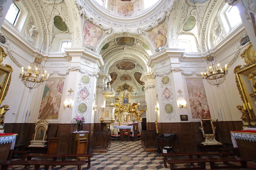Eglise Saint Antoine de Padoue à Varsovie - Photo de Filip Wijas