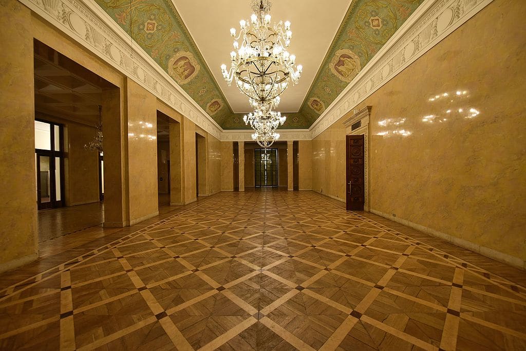 Salle Władysław Broniewski à l'intérieur du PKiN à Varsovie - Photo de l'Adrian Grycuk
