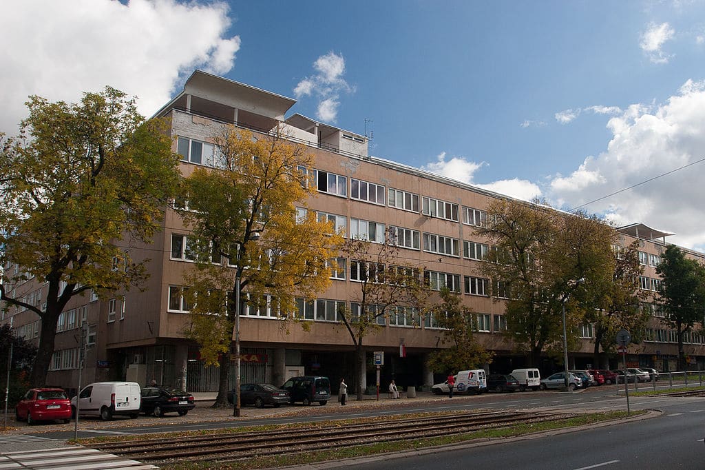 Szklany Dom dans le quartier de Zoliborz à Varsovie - Photo de Bartosz Antosik