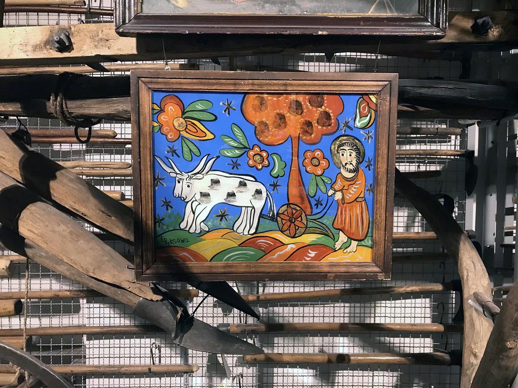 Dans le musée ethnographique de Varsovie. Dans le musée ethnographique de Varsovie.