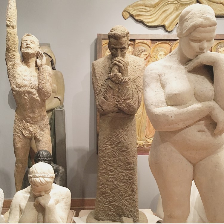 Musée insolite : Dans le musée de Sculptures Krolikarnia à Varsovie.