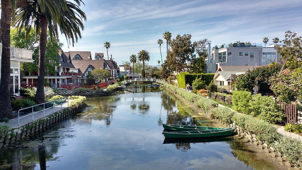 Un des canaux historiques de Venice Beach à Los Angeles - Photo d'Outdoorus