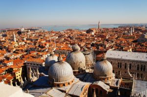 Campaniles Saint Marc et San Giorgio à Venise : Vue imprenable !