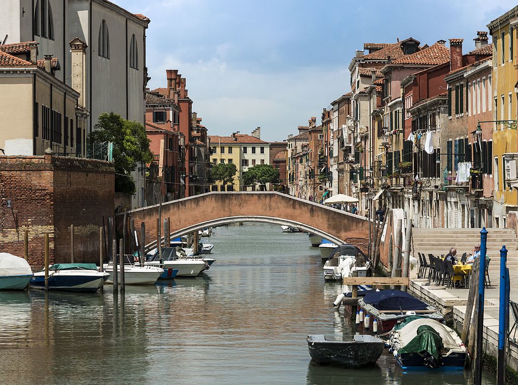 Ponte di San Girolamo dans le quartier de Cannaregio à Venise - Photo de Didier Descouens