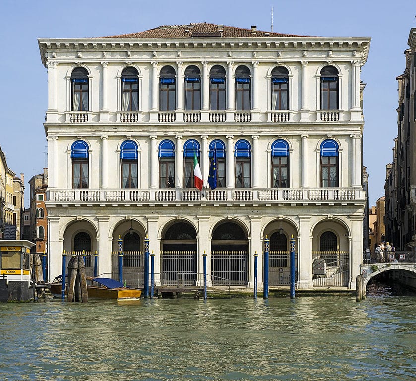 Palazzo Dolfin Manin sur le Grand Canal à Venise - Photo de Didier Descouens