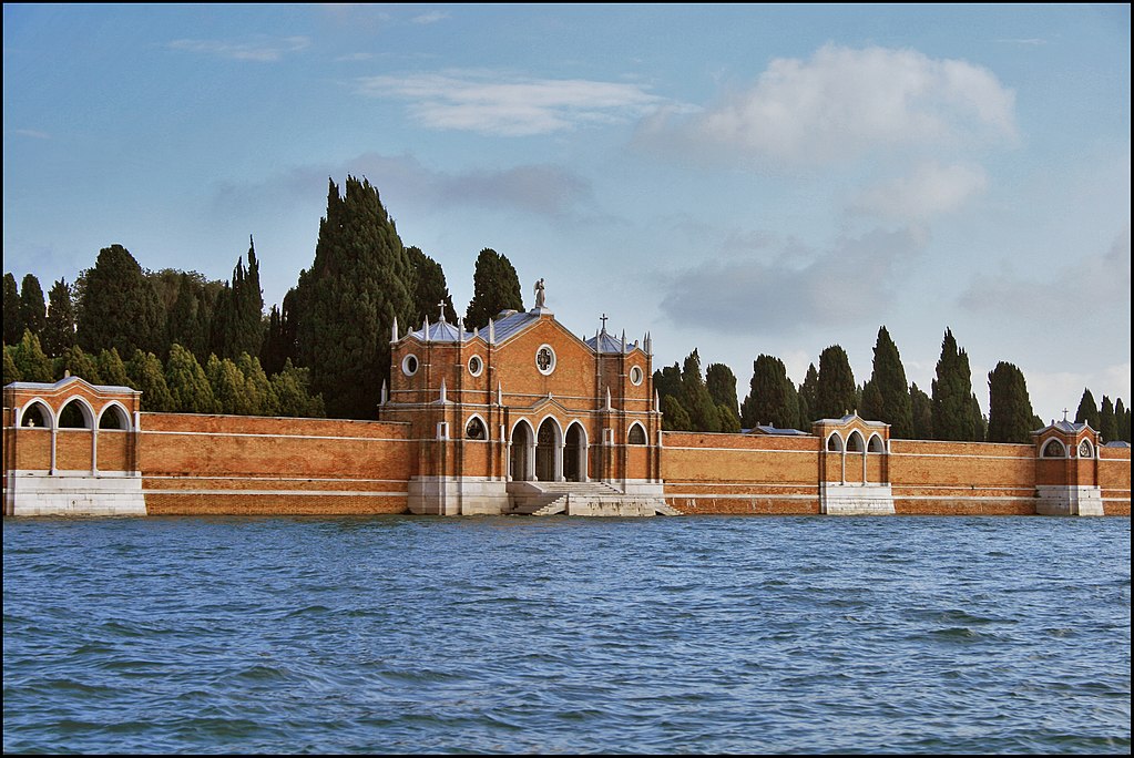 Lire la suite à propos de l’article Cimetière de San Michele à Venise : L&rsquo;île aux morts