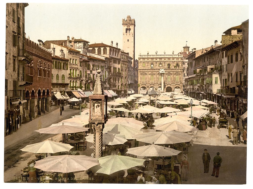 Piazza delle Erbe en 1900.