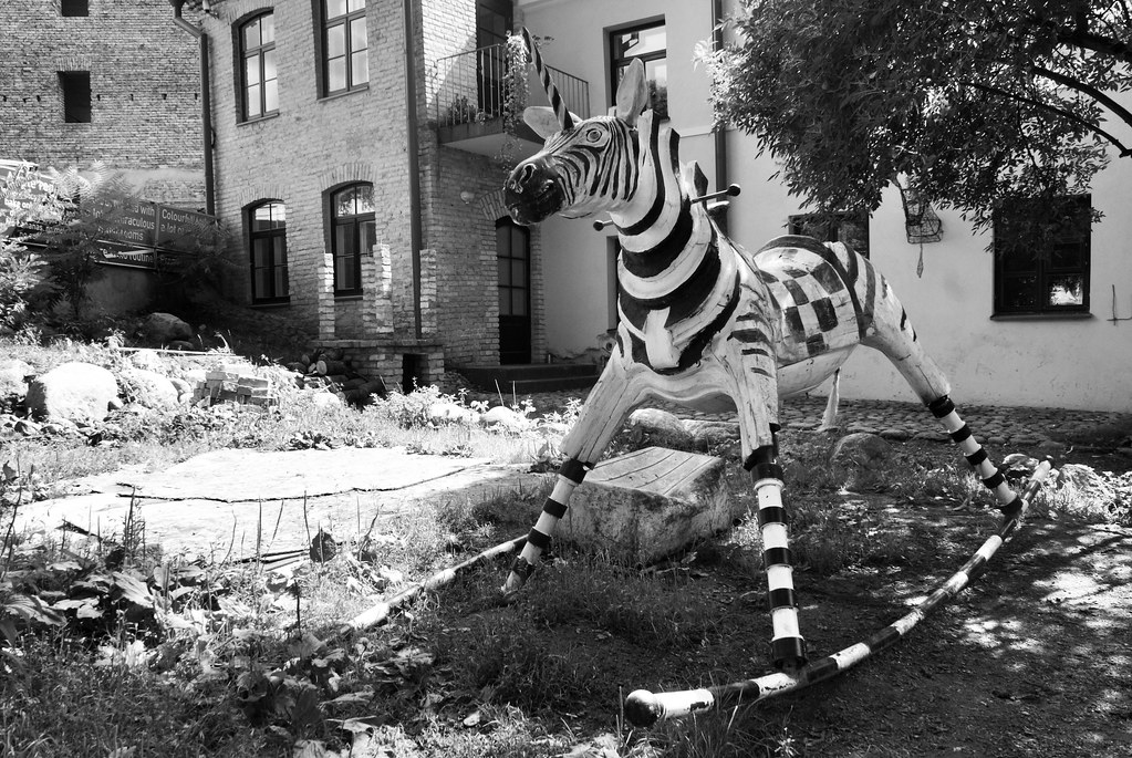 Zebre licorne dans la république Uzupis de Vilnius.