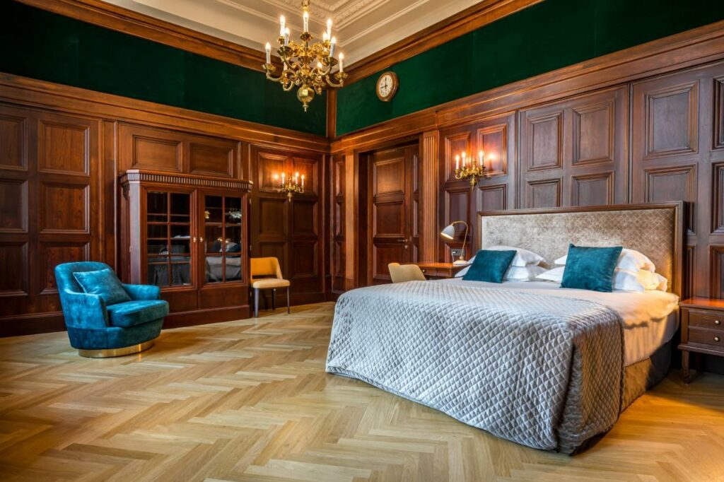 Chambre de l'Hotel Capital à Zagreb.