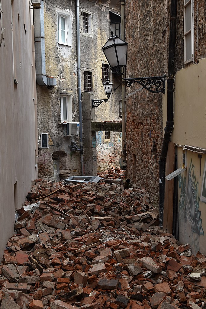 Suite au tremblement de terre à Zagreb -Photo de Miroslav vajdic - Licebce ccbysa 4.0